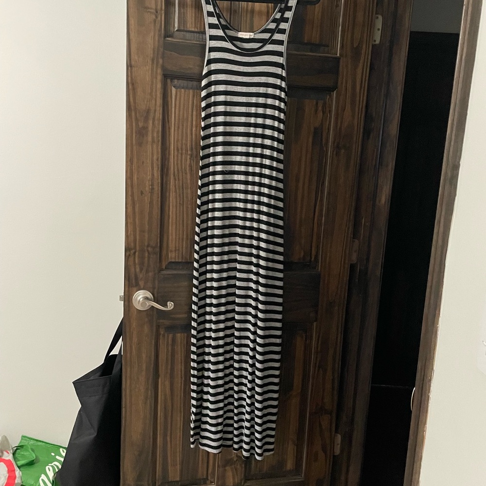 Black and Grey Striped Cotton Maxi Dress. Size: Small